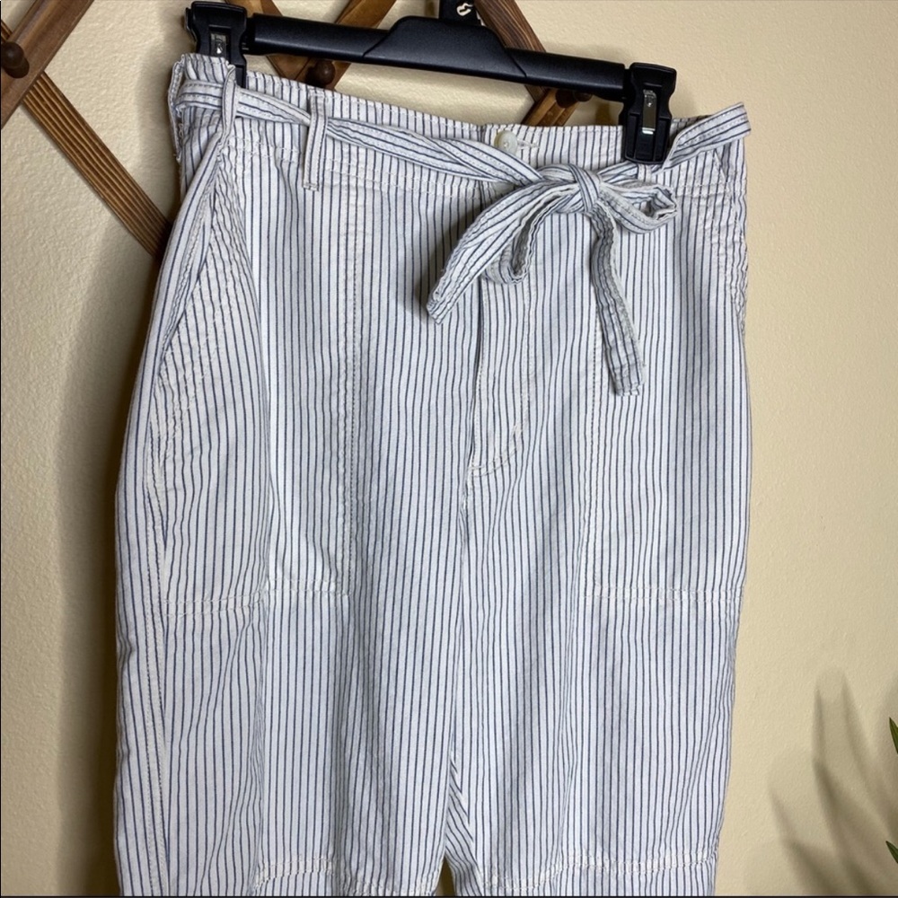 American Eagle Striped High Waisted Belted Pants - Picture 3 of 6